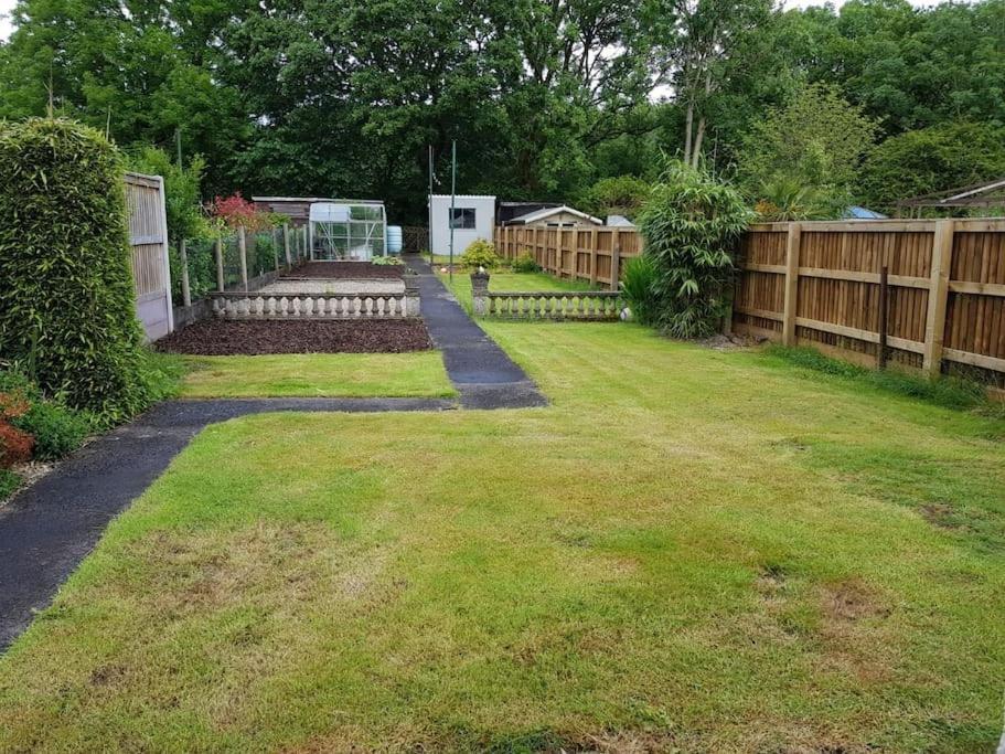 Mellte Avenue - Waterfalls House Pontneddfechan Exterior photo